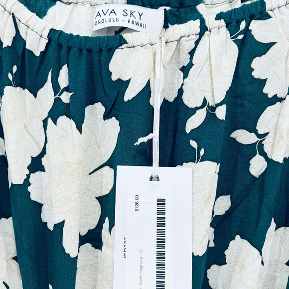 NWT Fighting Eel Ava Sky Romper Razlyn Green Magnolia sz XS NEW - Picture 4 of 5